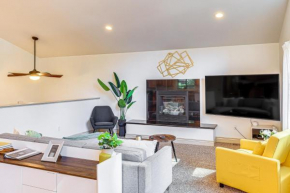 Family-Friendly Lake Tahoe Home 4 Blocks to Beach